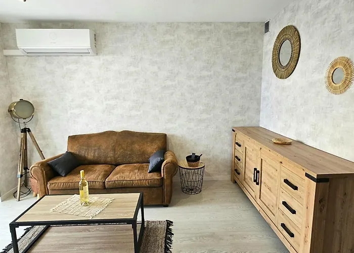 Location アパート