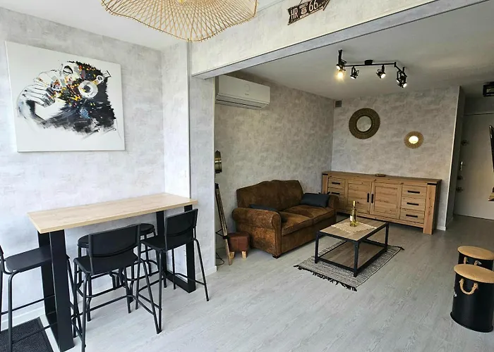 Location アパート